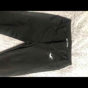 Hollister leggings with stirrup bottom